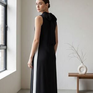 Vintage black & white tie neck sleeveless midi dress - size Large (L)